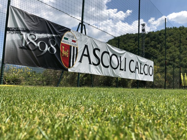 ascoli calcio striscione