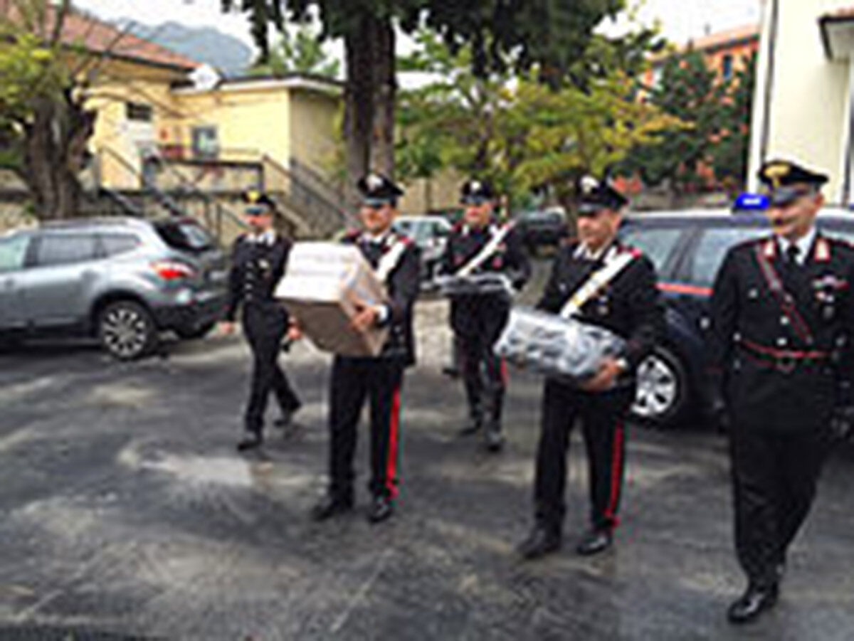 carabinieri-con-refurtiva-acquasanta