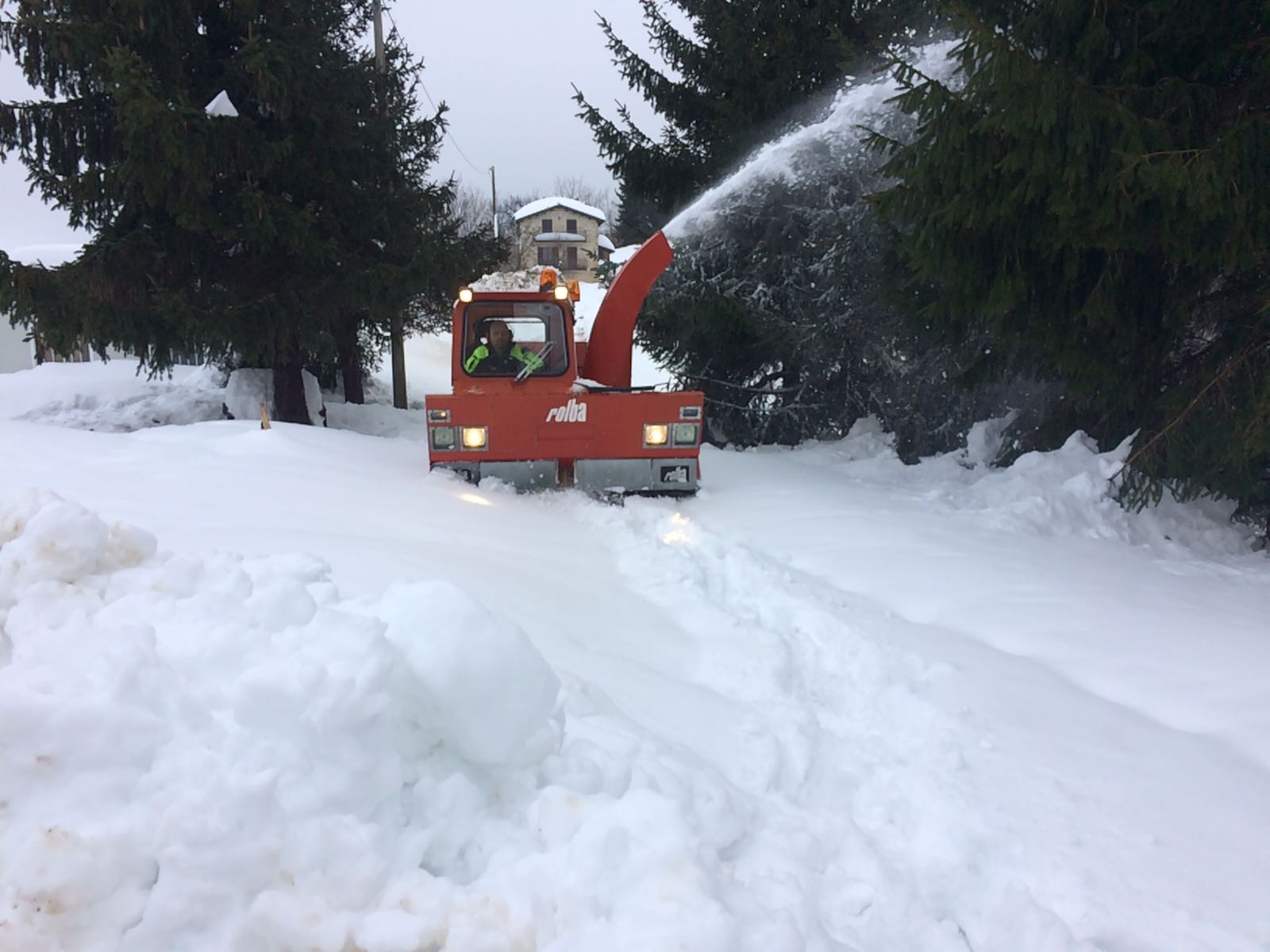 Vigili del fuoco e neve 2