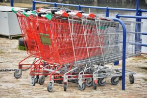 carrelli supermercato commercio