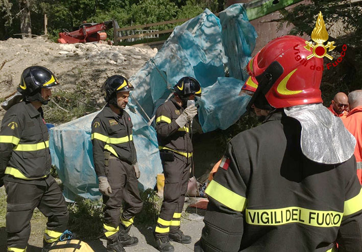 vigili del fuoco a Pescara per incidente lavoro