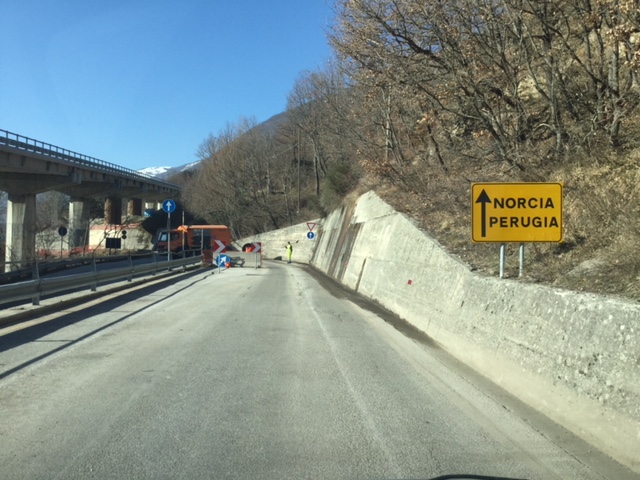 Strada Norcia traforo Umbria