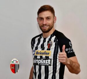 Dionisi 3