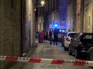 Accoltellamento vicino palazzetto longobardo