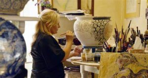 augusta schinchirimini maiolica