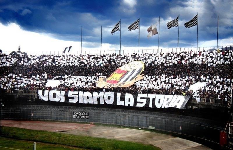 Curva sud storia