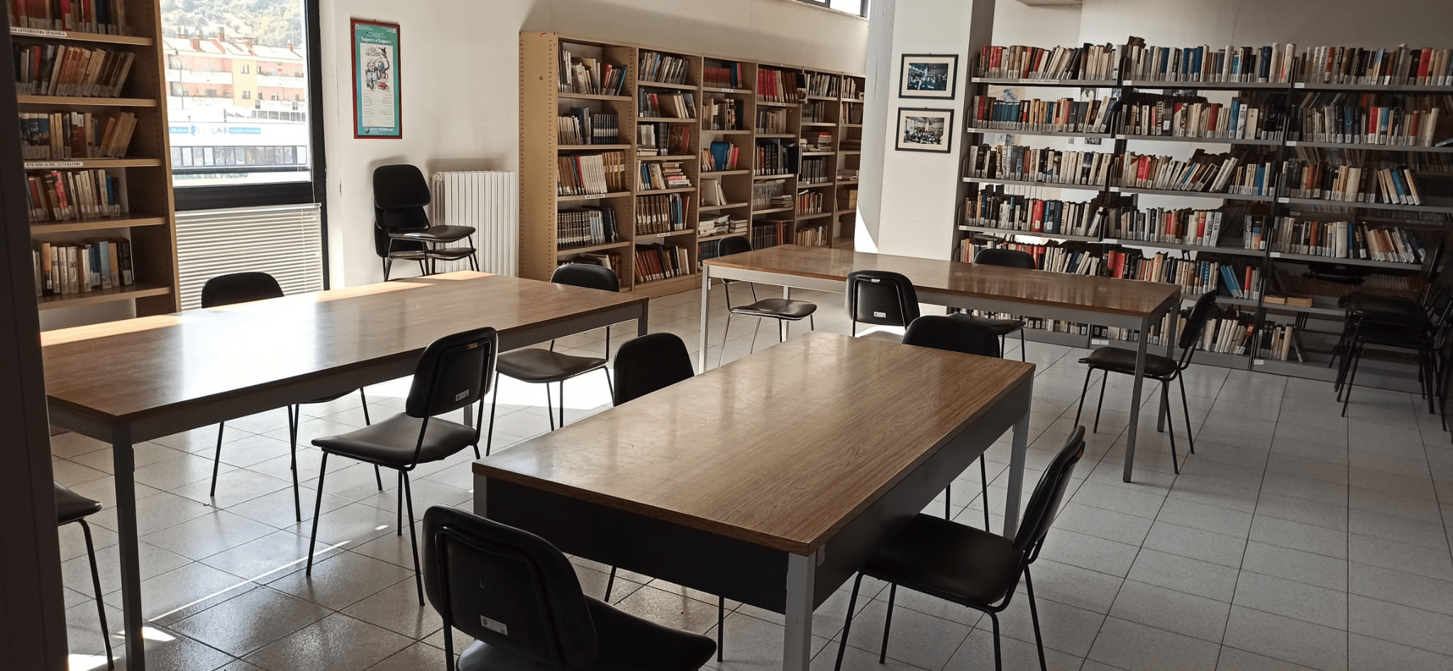 Biblioteca monticelli
