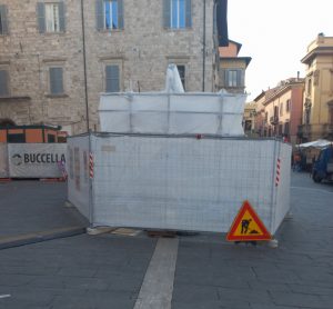 cantiere fontana piazza arringo