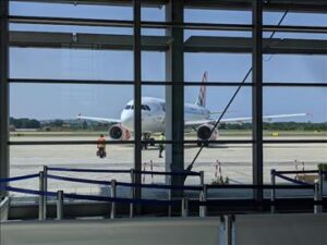 Aereo a Falconara