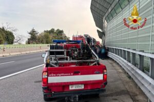 Incendio bus a Grottammare