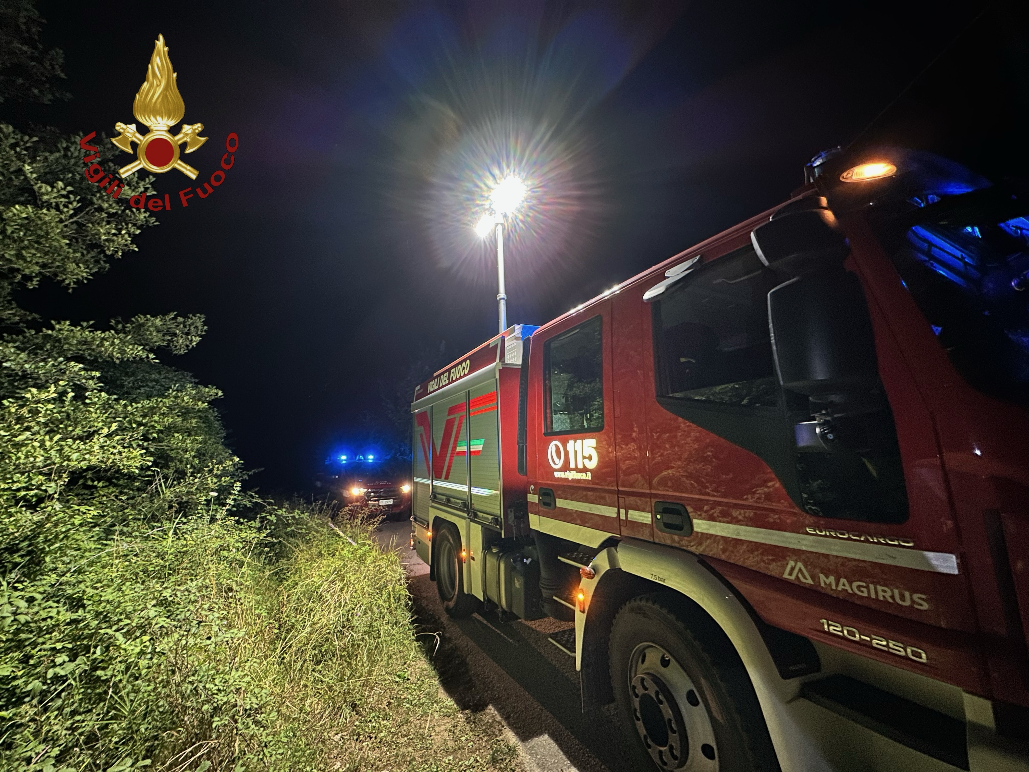 vigili del fuoco notte