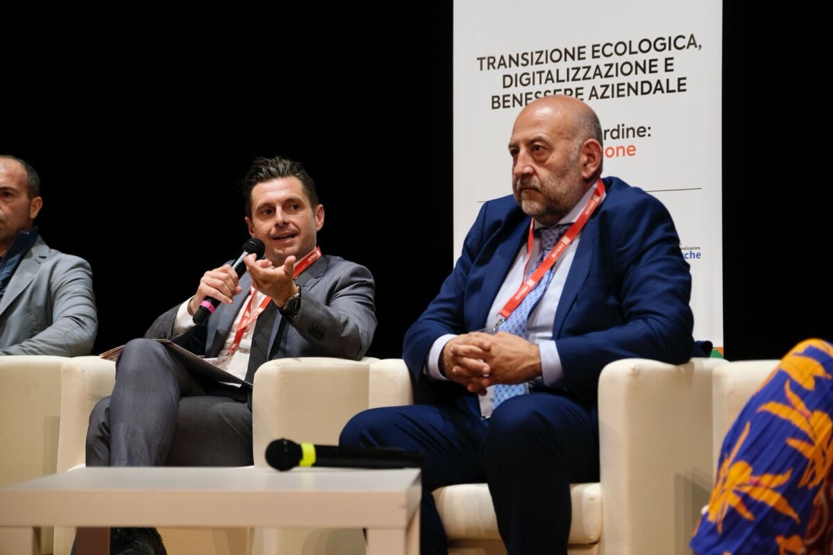 Sindaco Marco Fioravanti e Assessore Regione Marche Andrea Maria Antonini (1)