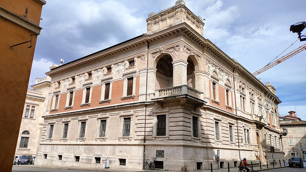 Ascoli Piceno -Palazzo Bazzani