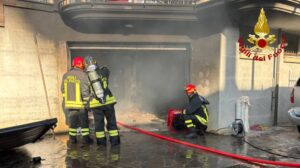 Autorimessa a fuoco a Monteprandone