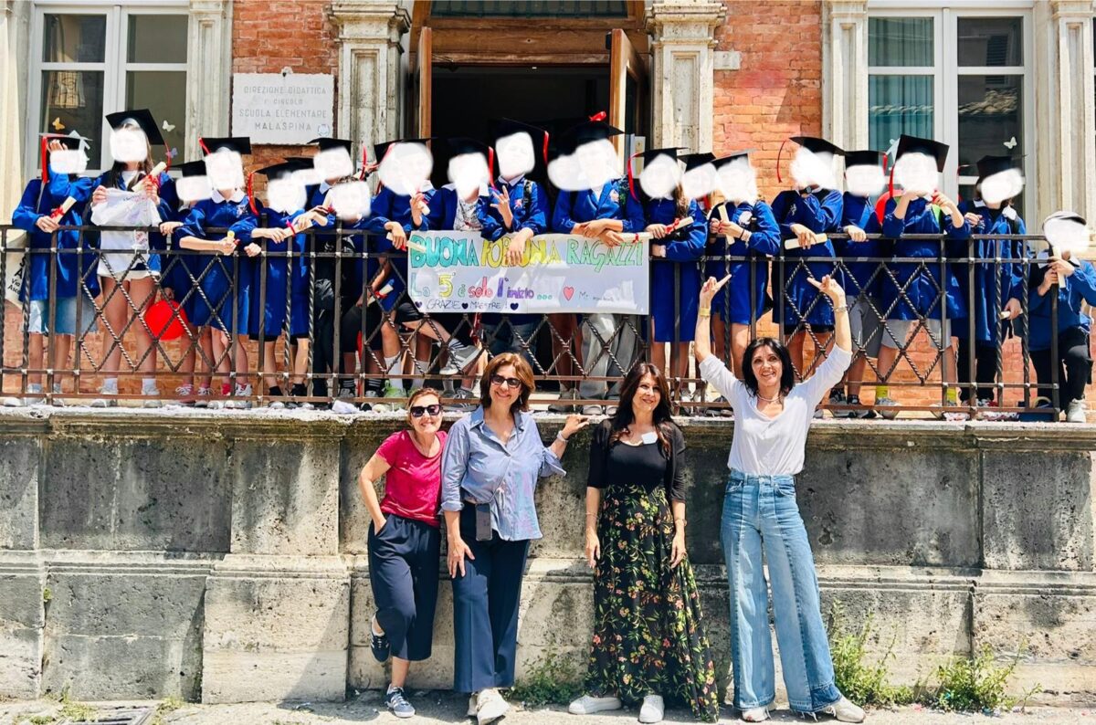Le maestre della quinta tempo normale della primaria Malaspina